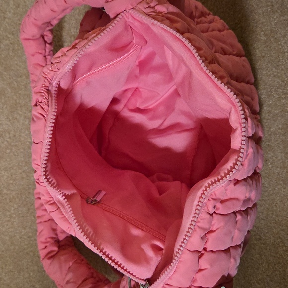 New Pink Quilted Shoulder Bag - Picture 6 of 13
